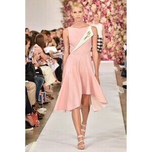 RUNWAY. Oscar de la Renta Virgin Wool Midi Length Dress Size: M | US 8